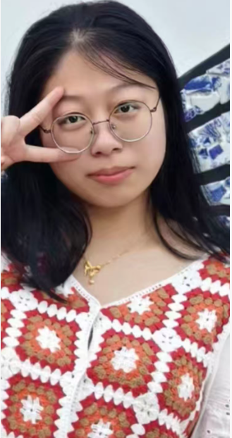 ��Ů��